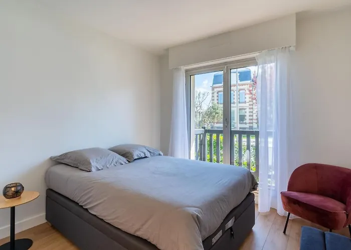 Apartman Le Carol Park-8 By Interhome Deauville