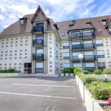 Le Carol Park-8 By Interhome Daire Deauville